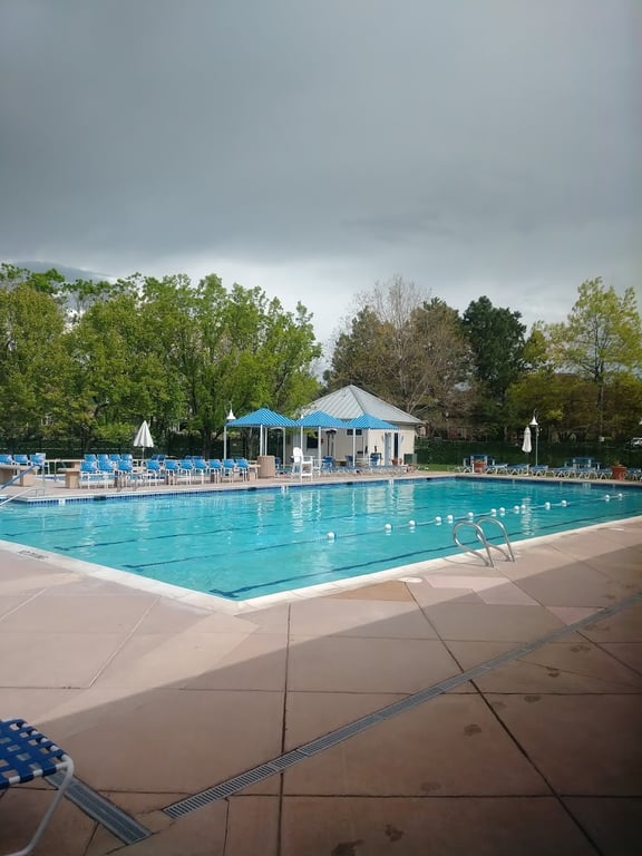 Creekside Recreation Center (Stroh Ranch HOA only)