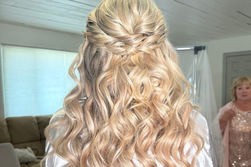 Proven Beauty salon in Lone Tree, Colorado