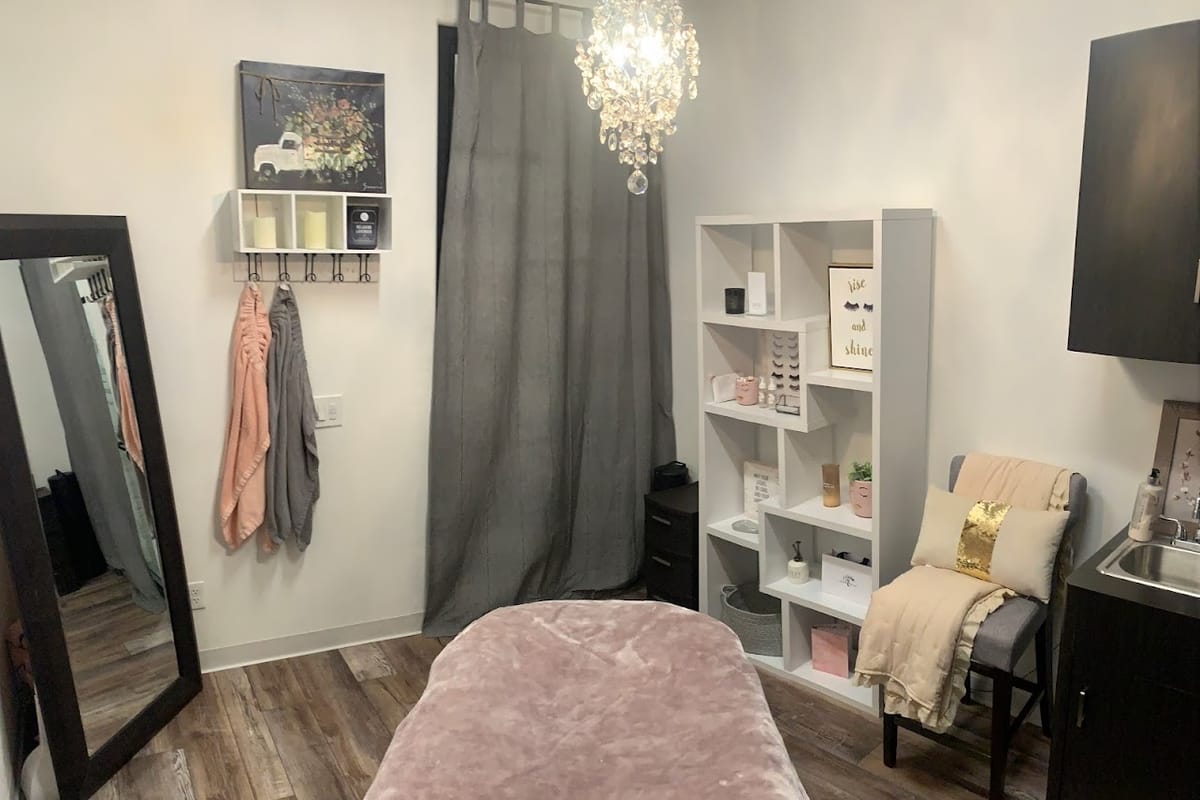 Beauty by Natalie Jean atmosphere and seating