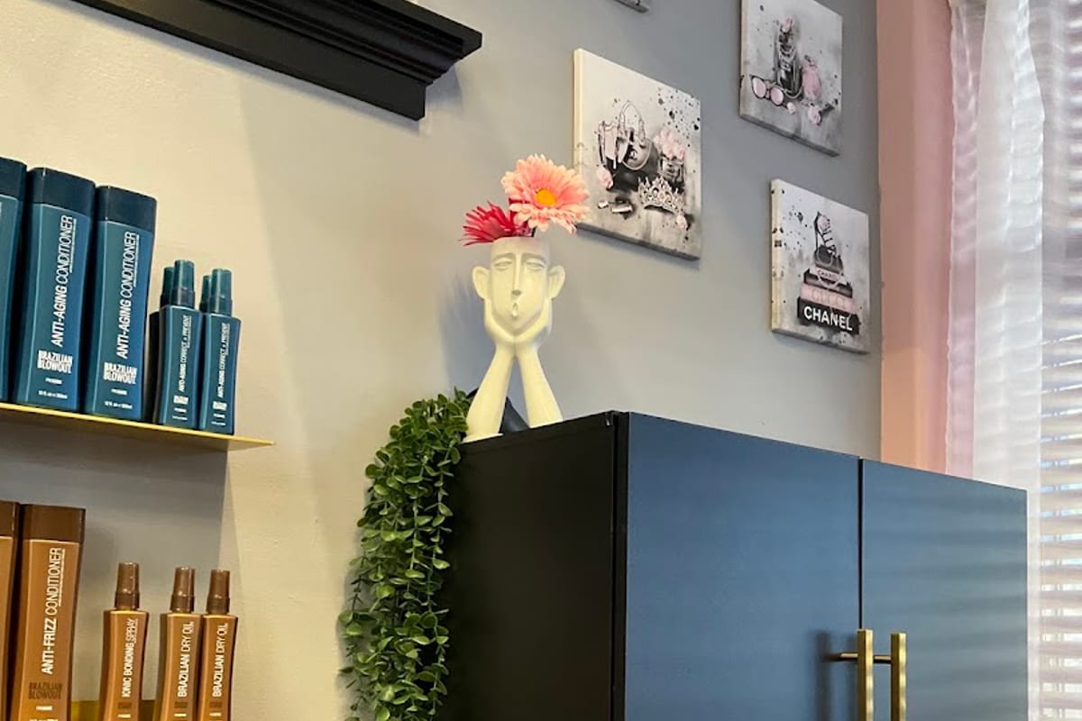 PINKblonde Beauty featured offerings