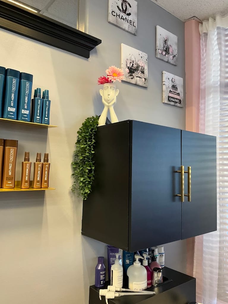 PINKblonde Beauty featured offerings