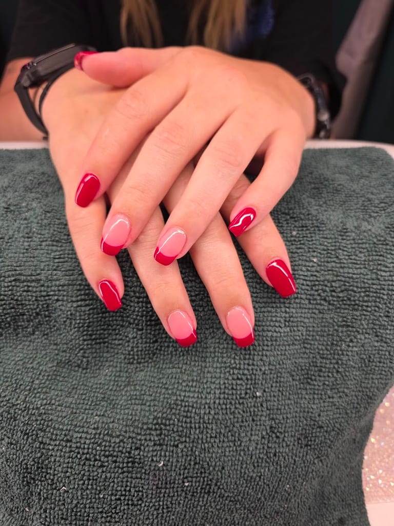 Peaceful Escape Nails (solo provider) atmosphere and seating