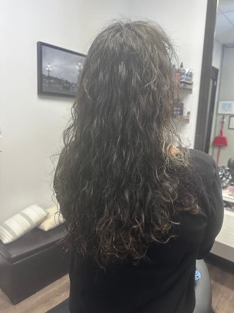 Rustic Mermaid Hair and Reiki Studio exterior entrance