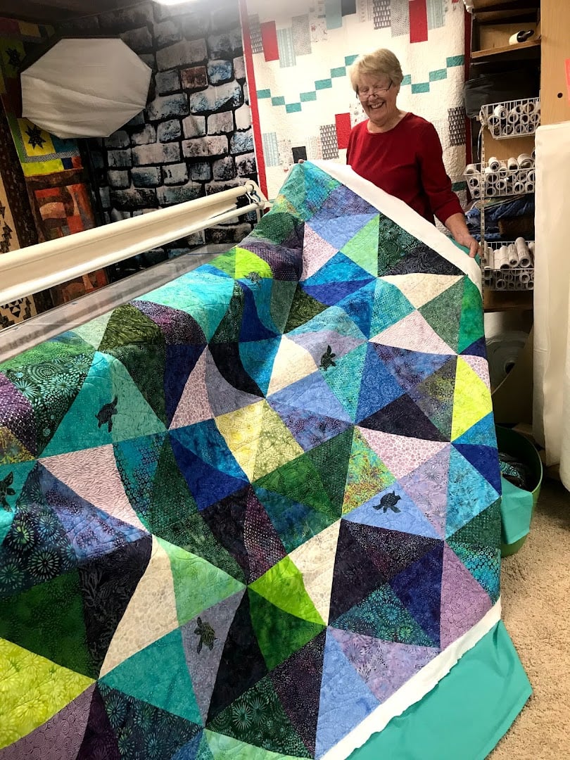 A Quilter's Choice dining area