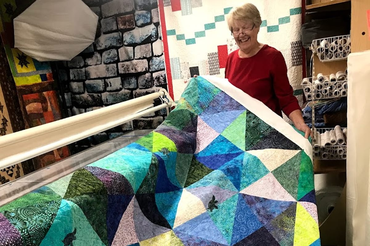 A Quilter's Choice dining area