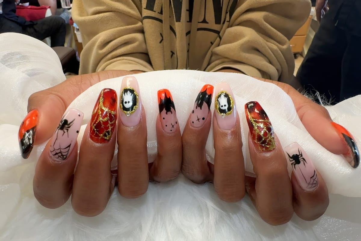 Castle Nails featured offerings