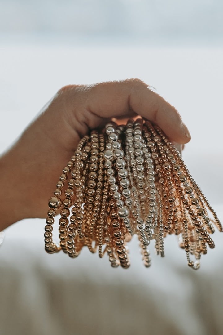 Goldie Links Permanent Jewelry - Experience Boutique atmosphere and seating