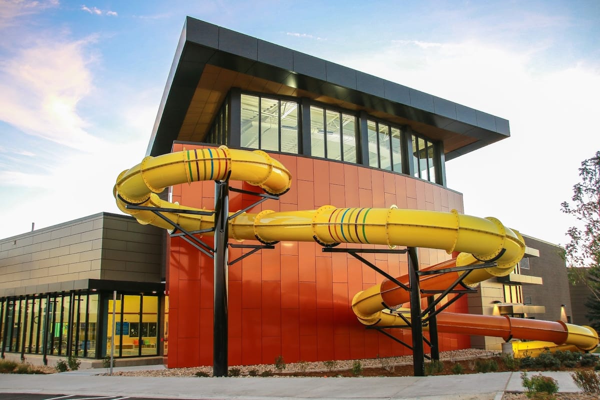 Parker Recreation Center atmosphere and seating