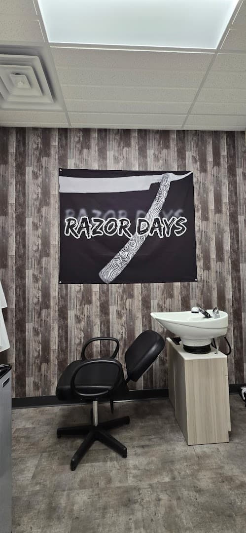 Razor Days salon in Castle Rock, Colorado