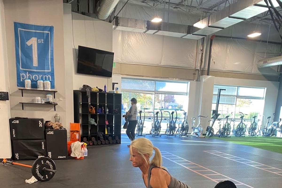Beyond Fitness and Performance atmosphere and seating
