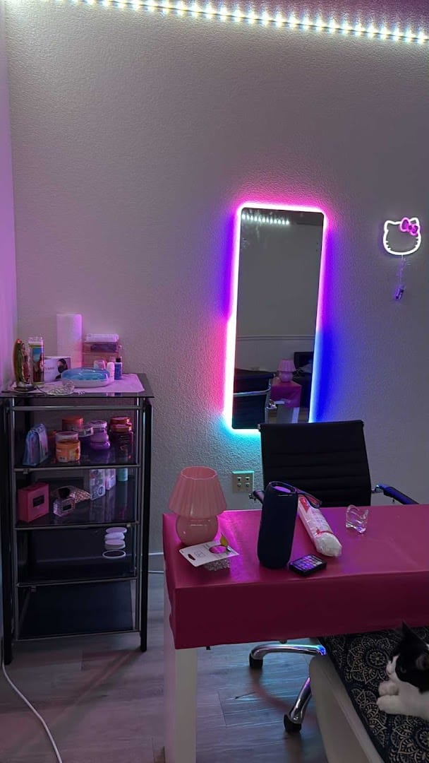 Nail Beauti atmosphere and seating