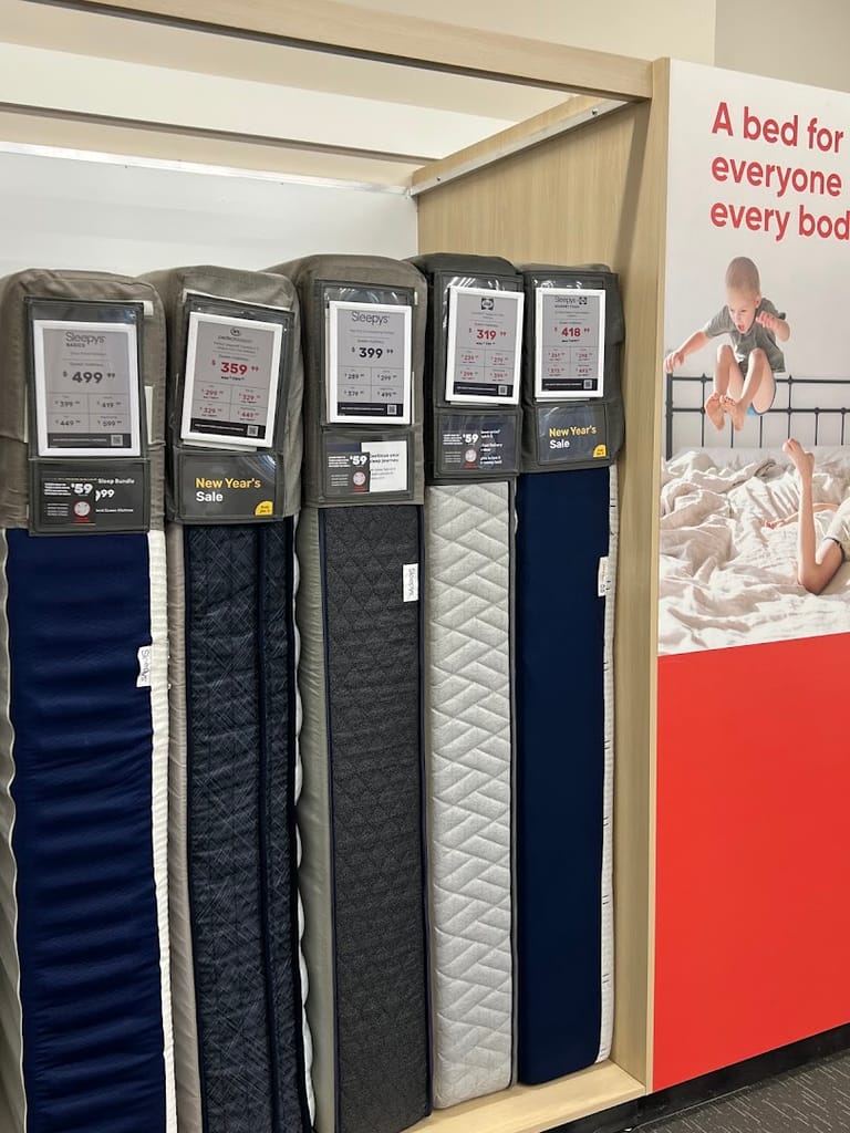 Mattress Firm Outlet - Parker exterior entrance
