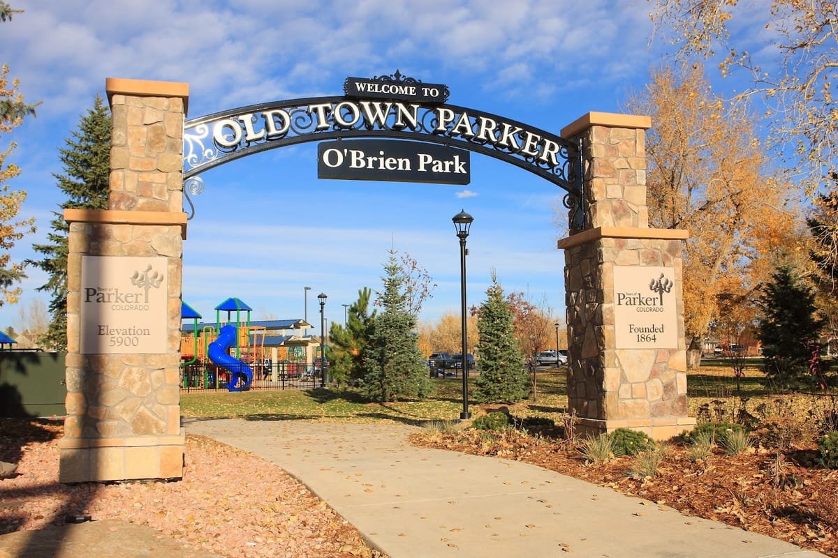 O'Brien Park atmosphere and seating
