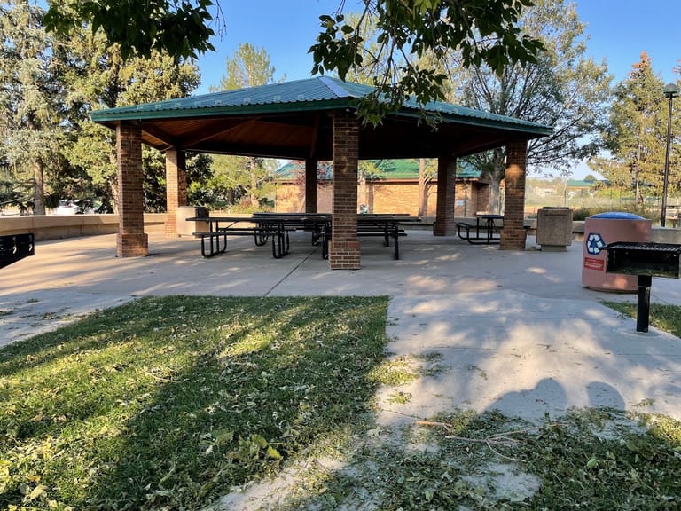 Northridge Park atmosphere and seating