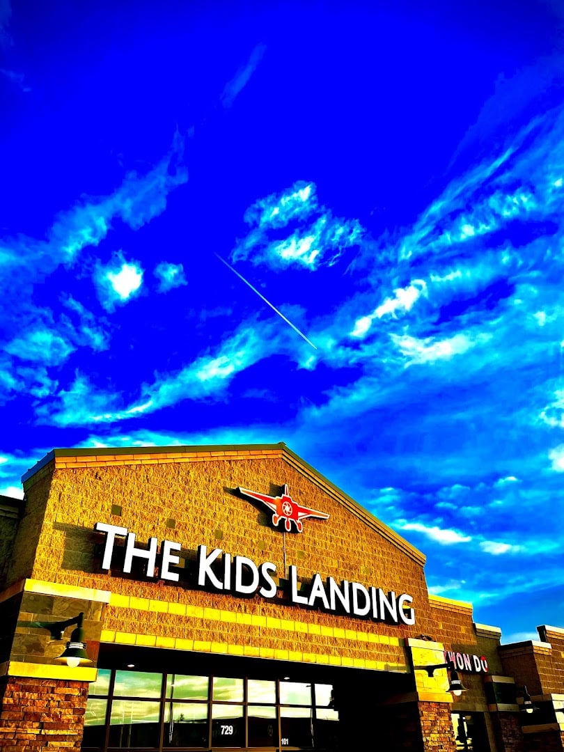 The Kids Landing atmosphere and seating