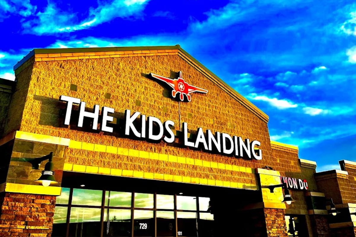The Kids Landing atmosphere and seating