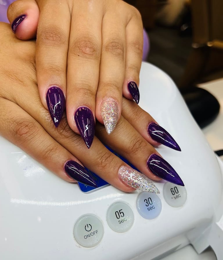 Temptation Nails and Spa atmosphere and seating