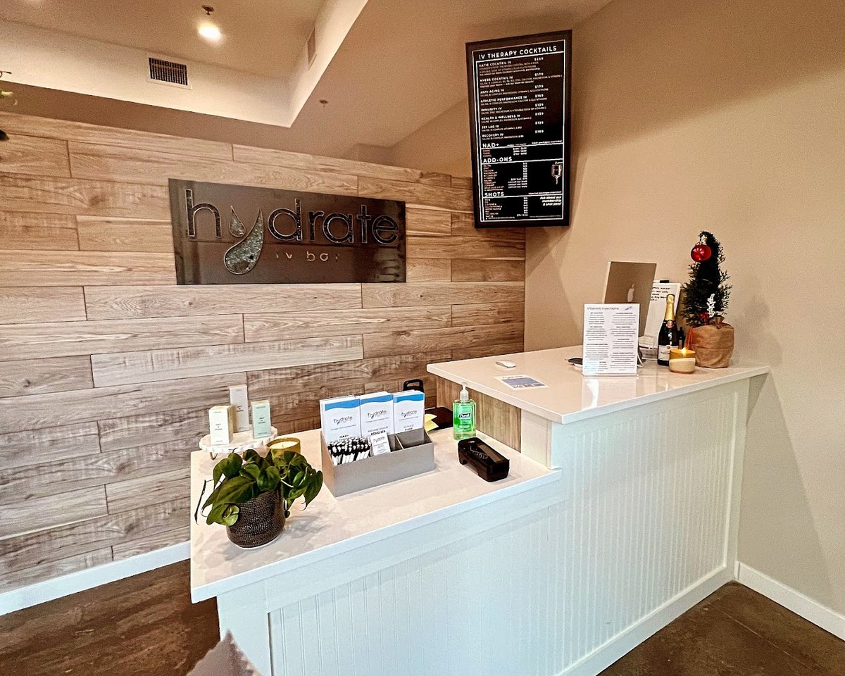 Interior view of Hydrate IV Bar