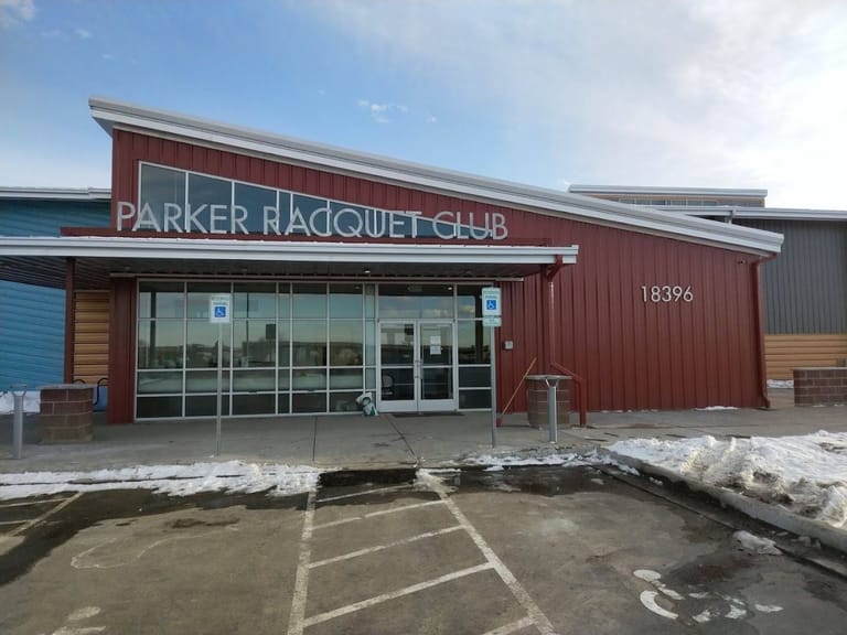 Parker Racquet Club dining area