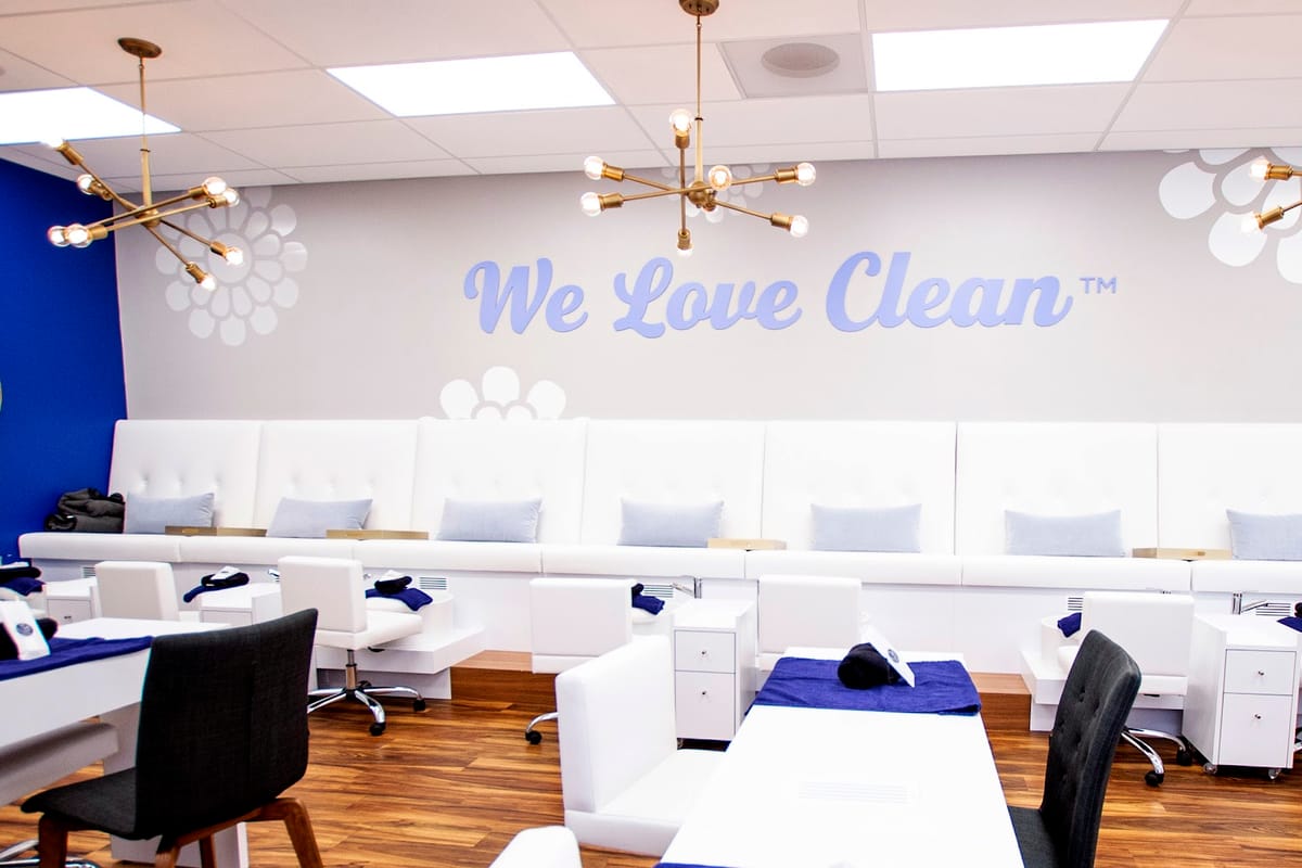 Frenchies Modern Nail Care Lone Tree dining area