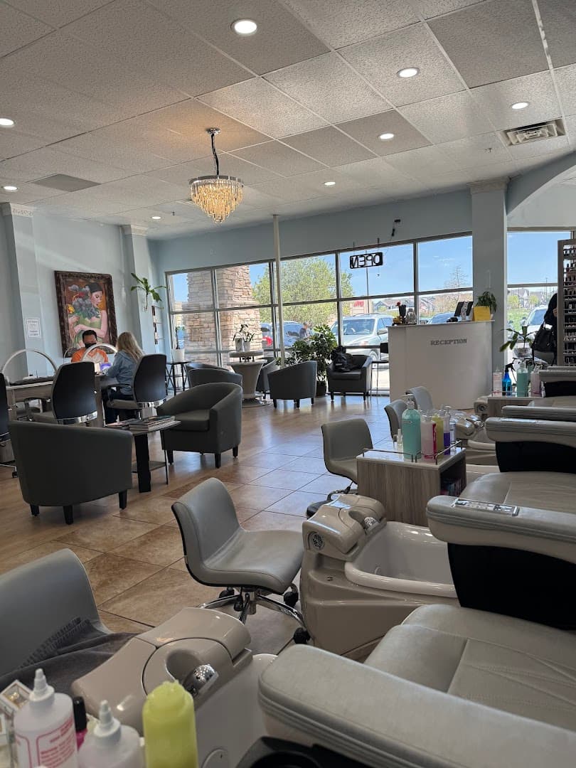Tip To Toe Nails salon in Parker, Colorado
