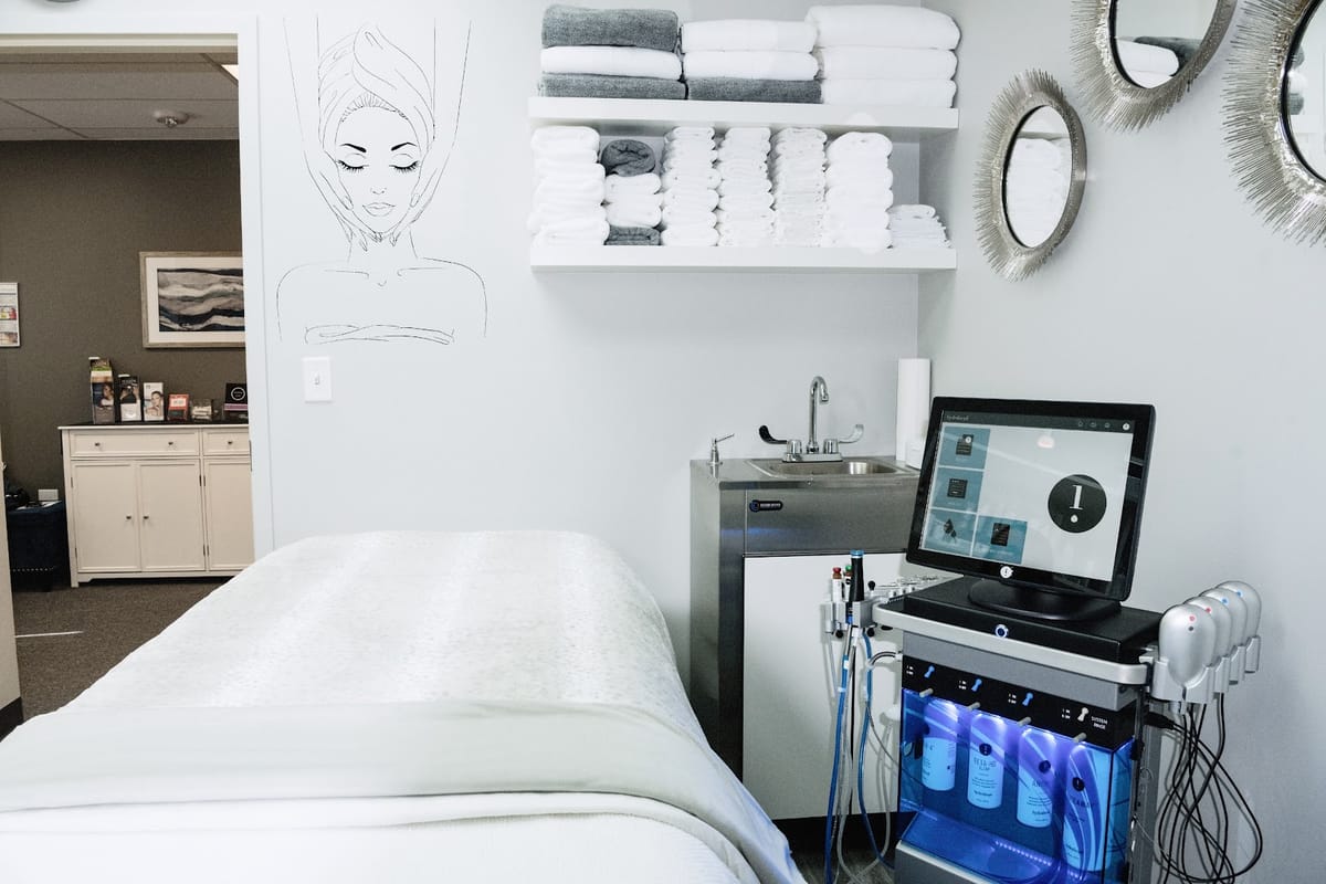 Skin Refined Day Spa atmosphere and seating
