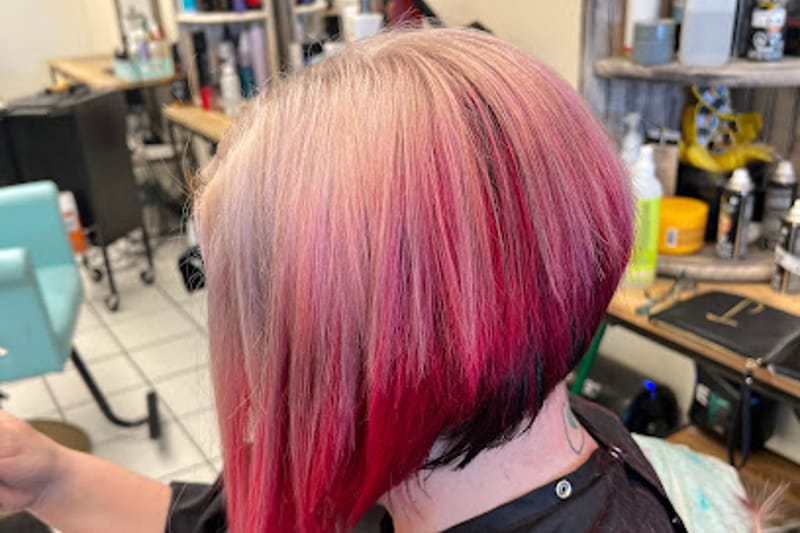 Curl Up N Dye salon in Castle Pines, Colorado