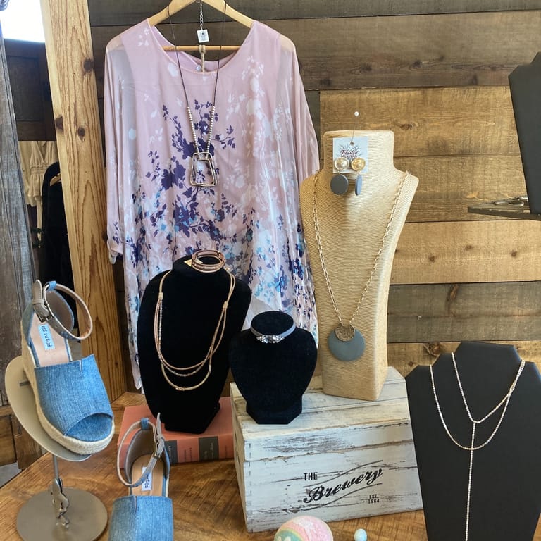 Twisted Wardrobe Designs Clothing Boutique atmosphere and seating