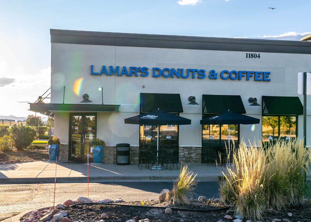 LaMar's Donuts and Coffee