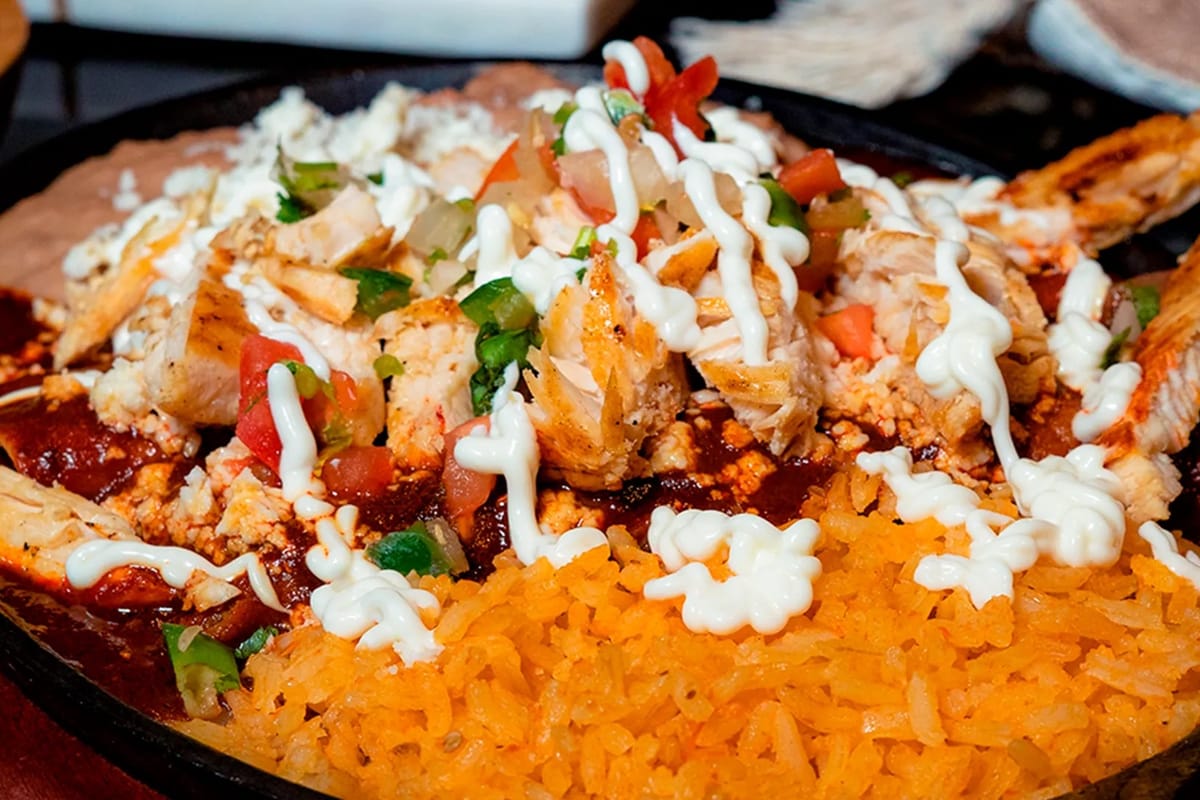 Las Potrancas Mexican Restaurant atmosphere and seating
