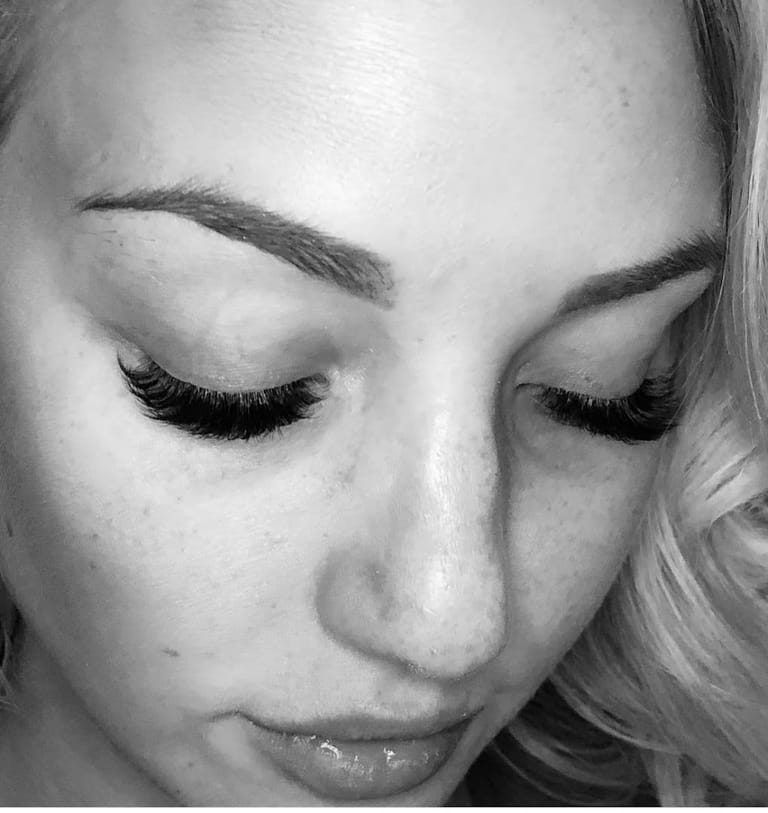 Lash Naps and Esthetics exterior entrance