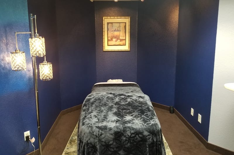 Sacred Serenity Skincare and Body Kurs spa in Parker, Colorado