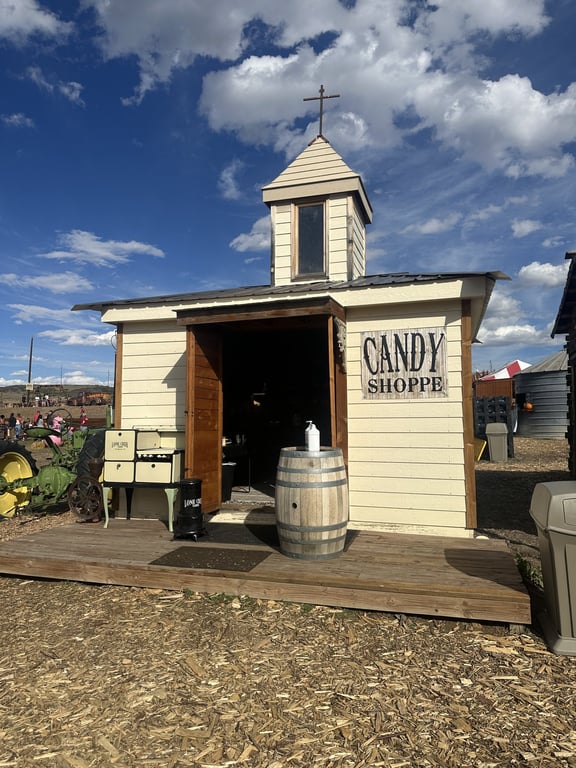 The Candy Shoppe on Main Street at Lone Creek Farms