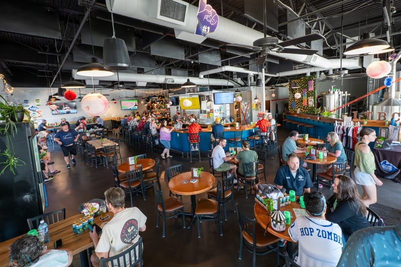Lone Tree Brewing Company - Parker bar in Parker, Colorado