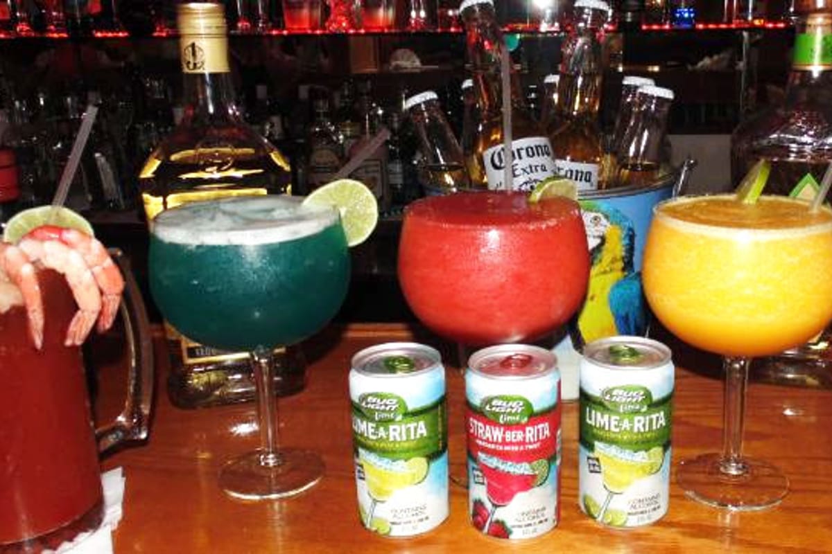 Los Volcanes Mexican Restaurant featured offerings