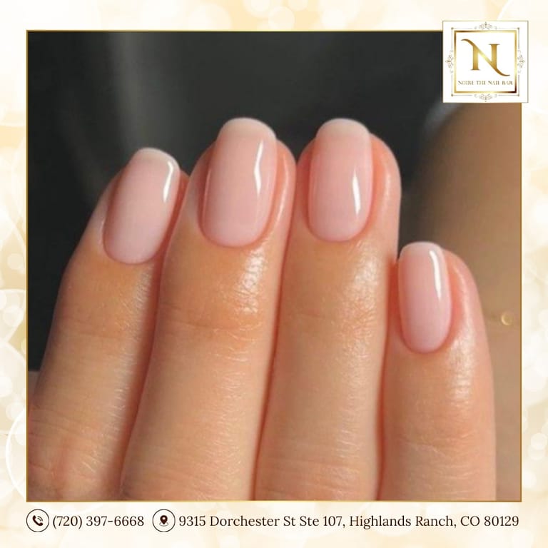 Noire The Nail Bar atmosphere and seating