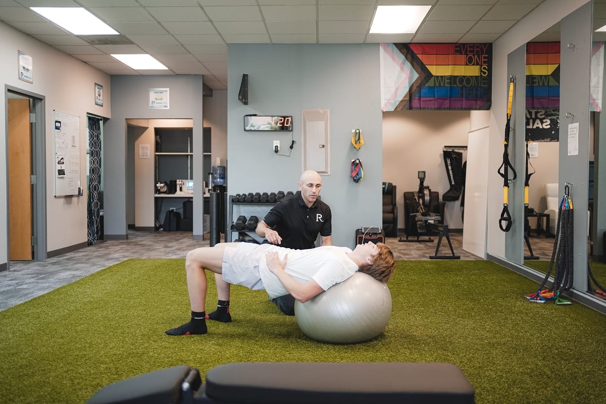 Physio Room - Highlands Ranch atmosphere and seating