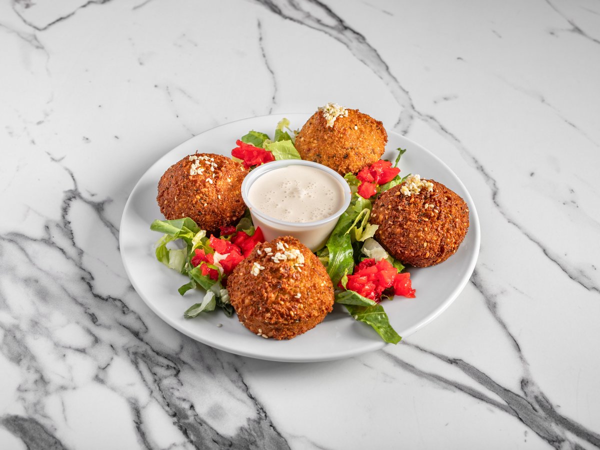 Mashawi Damascus Cuisine atmosphere and seating
