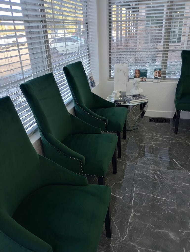 Sorella Med Spa and Aesthetics dining area