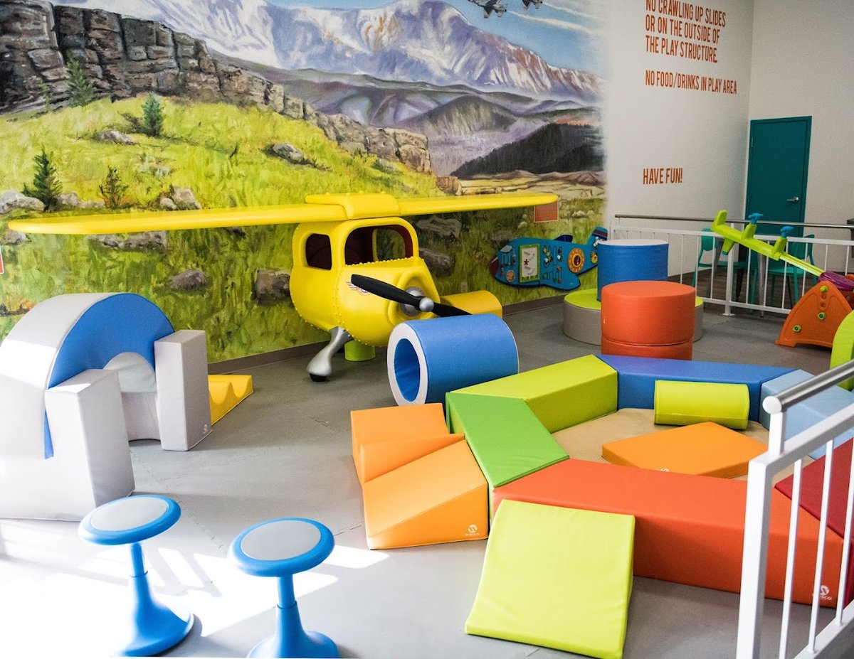 The Kids Landing dining area