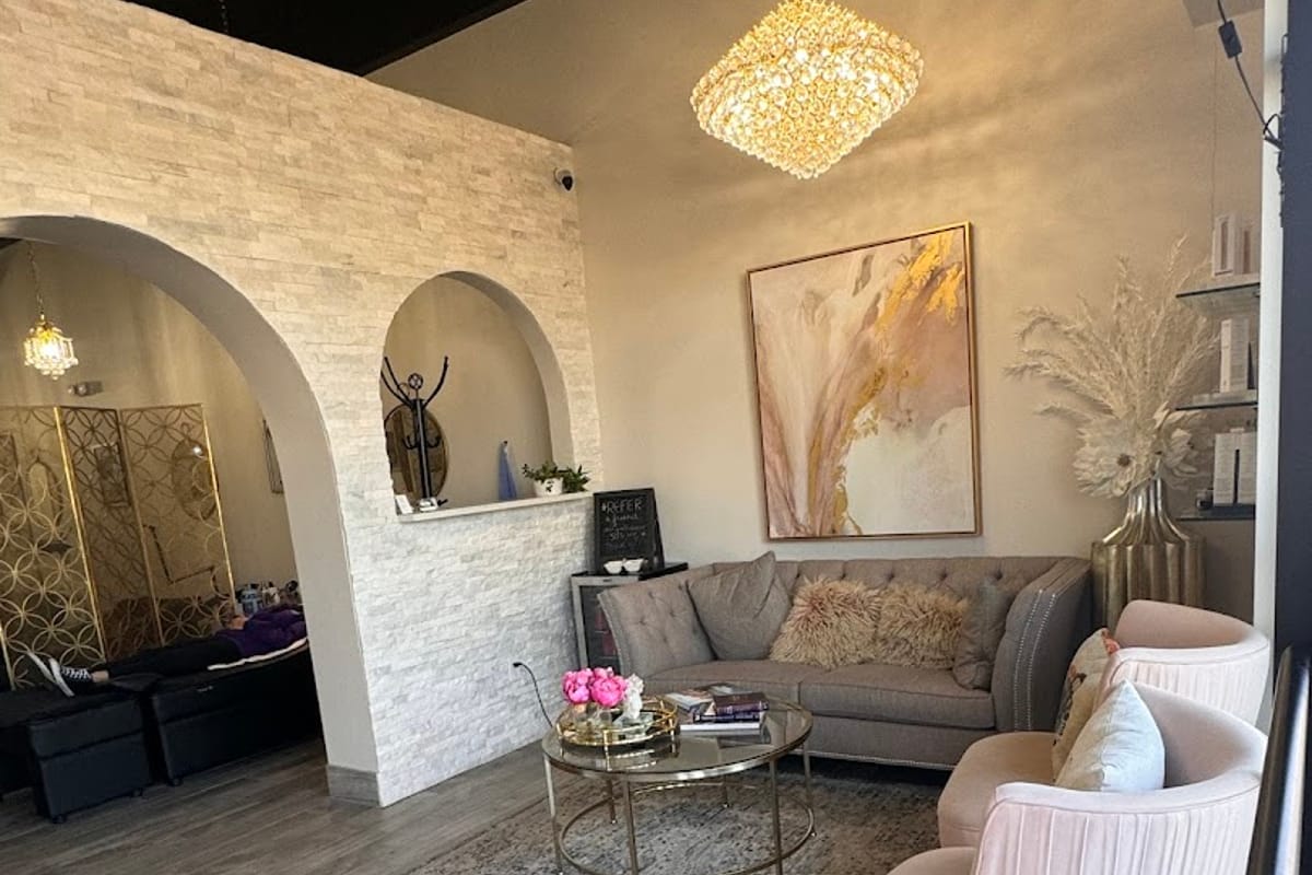 Lash Boutique exterior entrance