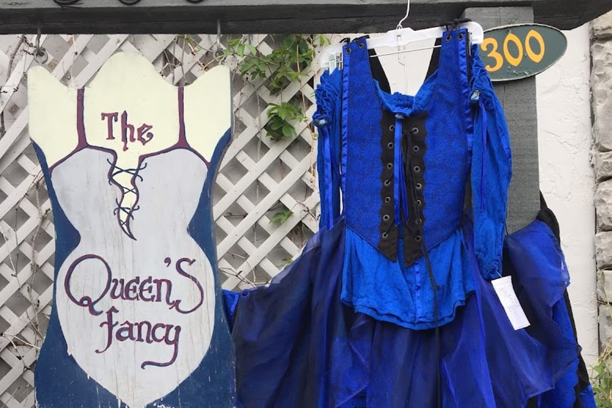 Unicorn Clothing atmosphere and seating