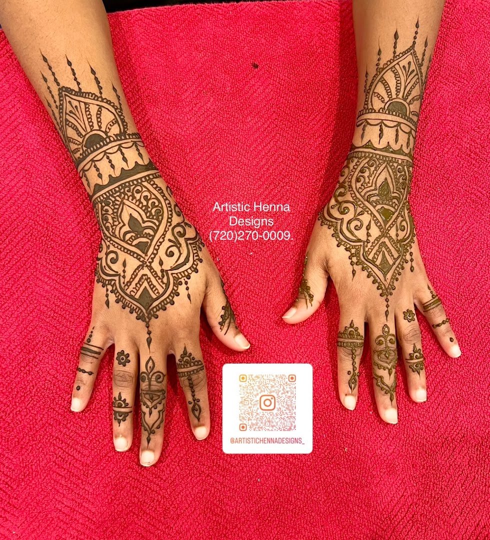 Artistic Henna Designs atmosphere and seating