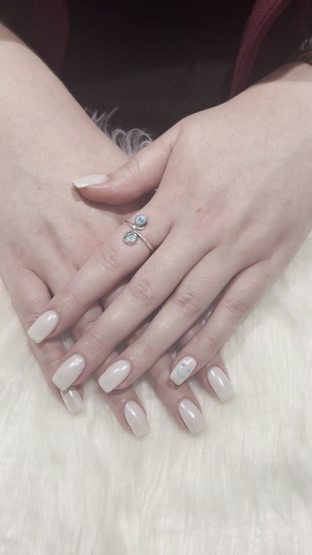 BN Nails & Spa atmosphere and seating