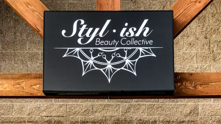 Stylish Beauty Collective atmosphere and seating