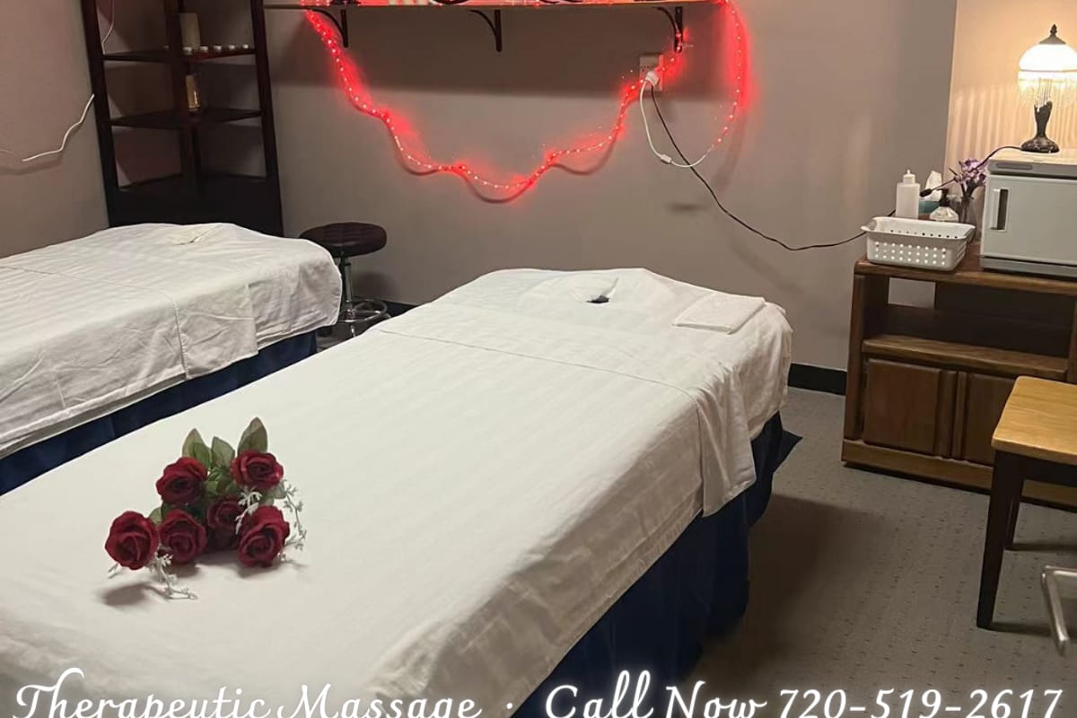 Jade Therapeutic Massage atmosphere and seating
