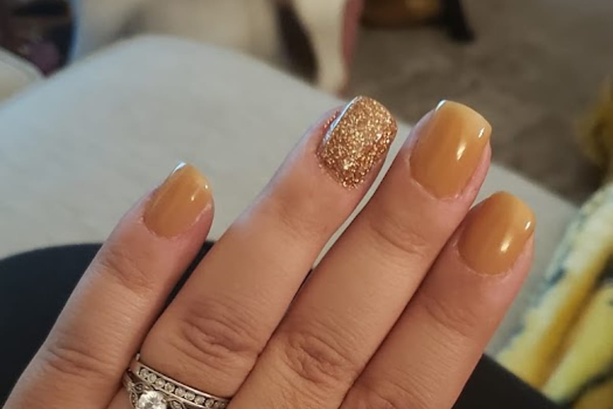 Nails Time Salon atmosphere and seating