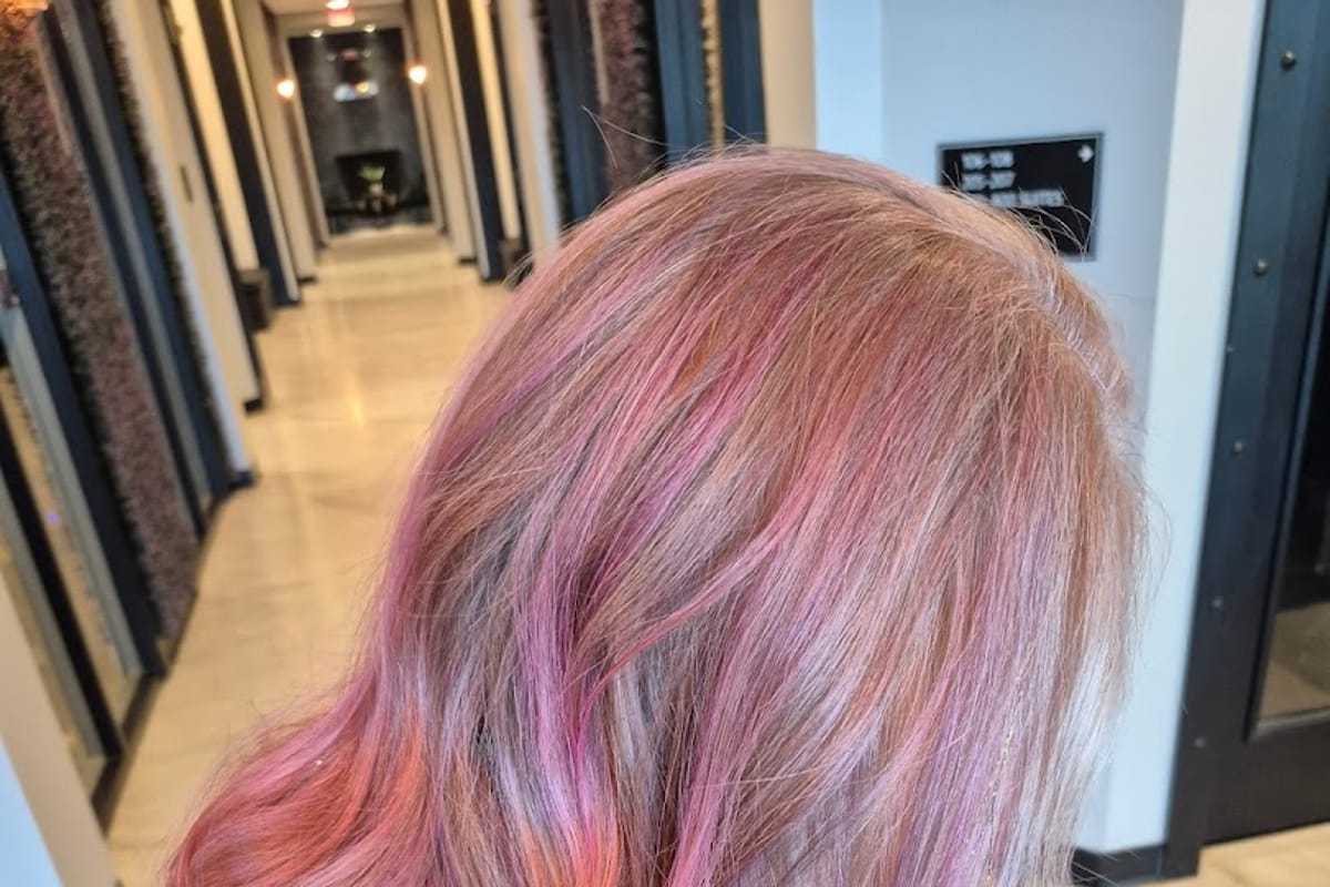 Rustic Mermaid Hair and Reiki Studio dining area