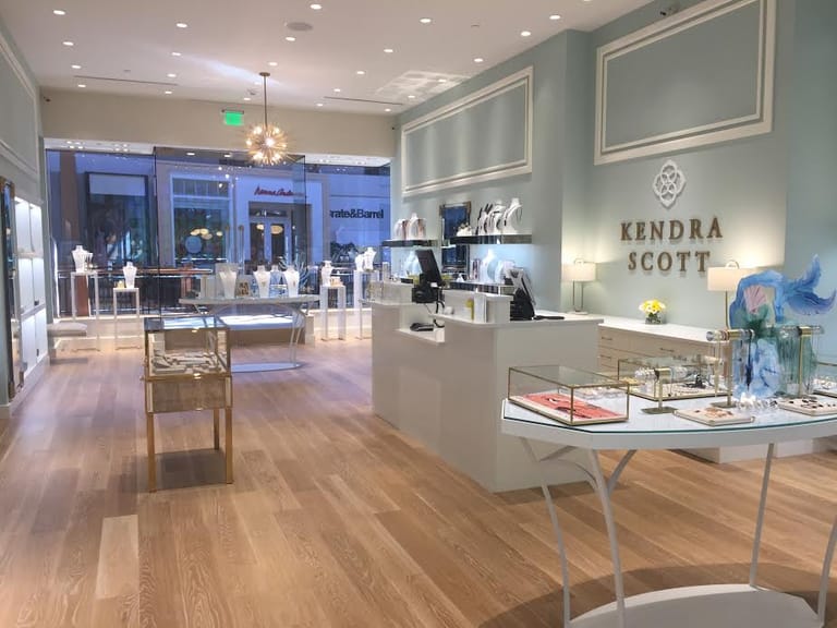 Interior view of Kendra Scott