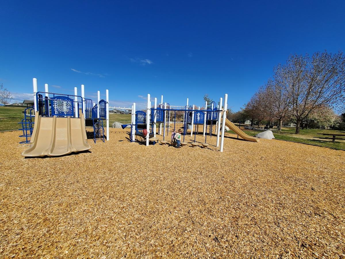 Dove Ridge Park park in Parker, Colorado